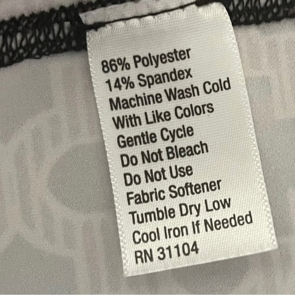 Crown & Ivy Quatrefoil pattern mock neck half zip jacket size X-Large - Picture 6 of 11